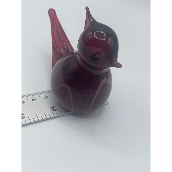 Gibson 1985 Red Glass Bird‎ Figurine - Picture 8 of 9
